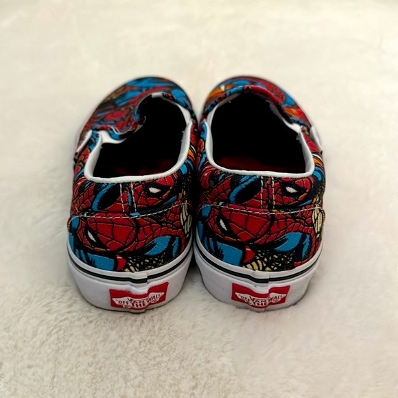 Rare Vans Marvel Spider-Man Graphic Slip On Sneakers - Picture 3 of 6